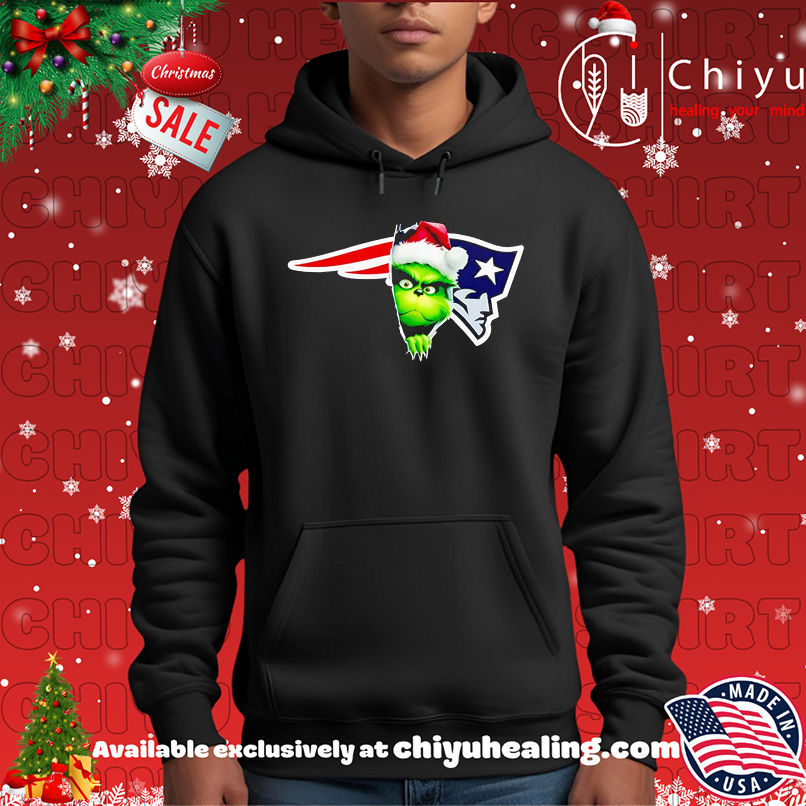 Original Grinch Peeking Through New England Patriots Christmas Holiday shirt, Hoodie, Sweatshirt, Poster Canvas, Mug, Ornaments 2 Original Grinch Peeking Through New England Patriots Christmas Holiday shirt, Hoodie, Sweatshirt, Poster Canvas, Mug, Ornaments