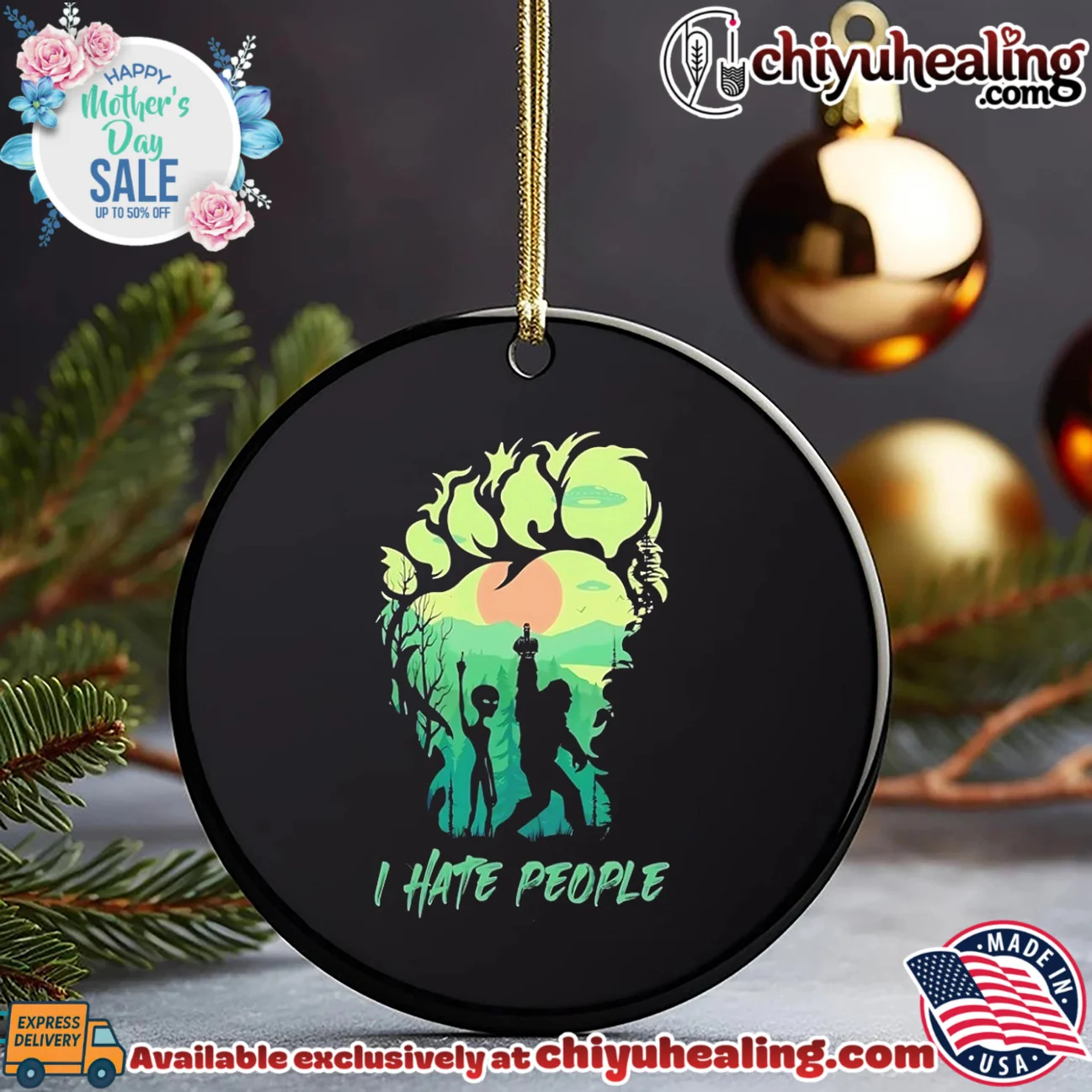 Bigfoot and Alien I hate people funny statement shirt & hoodie - Premium Streetwear Bigfoot and Alien I hate people funny